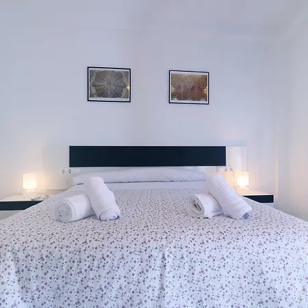 شقة Rosas En La Balconada & With Parking In Historic Center *