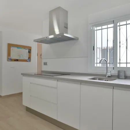 Apartment Rosas En La Balconada & With Parking In Historic Center *