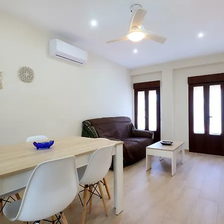 Rosas En La Balconada & With Parking In Historic Center * Cordoba